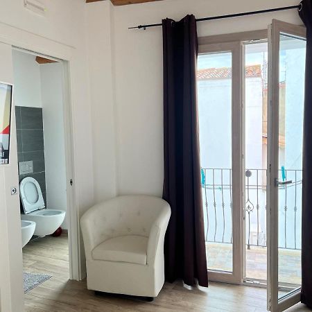 Ferienwohnung L'Angelo Bianco Pula Exterior foto